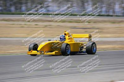 media/Jun-05-2022-CalClub SCCA (Sun) [[19e9bfb4bf]]/Around the Pits/